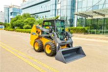XCMG Official Xc7-Sr07 Construction Wheel Loader 0.9 Ton Mini Skid Steer Loader